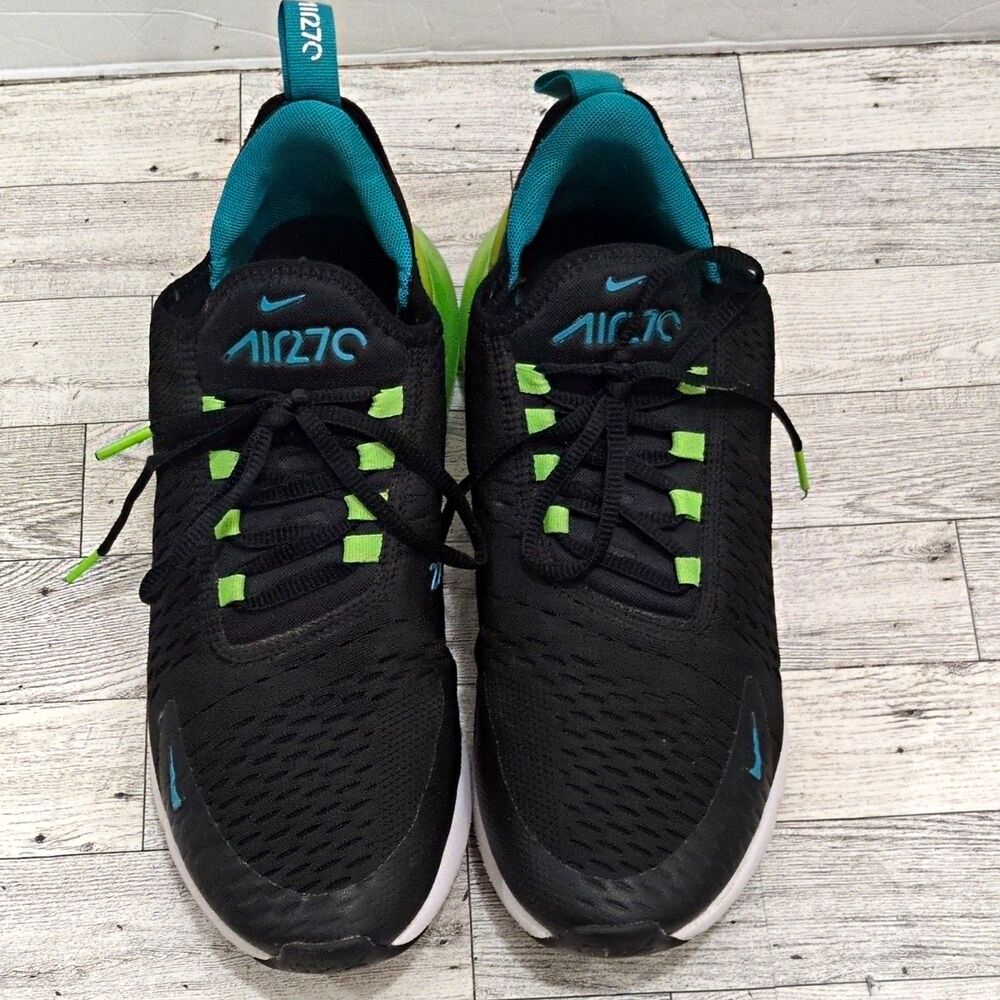 Nike Air Max 270 Black Green Strike DJ5136-001 Women's Low Top Lace-Up size 9.5